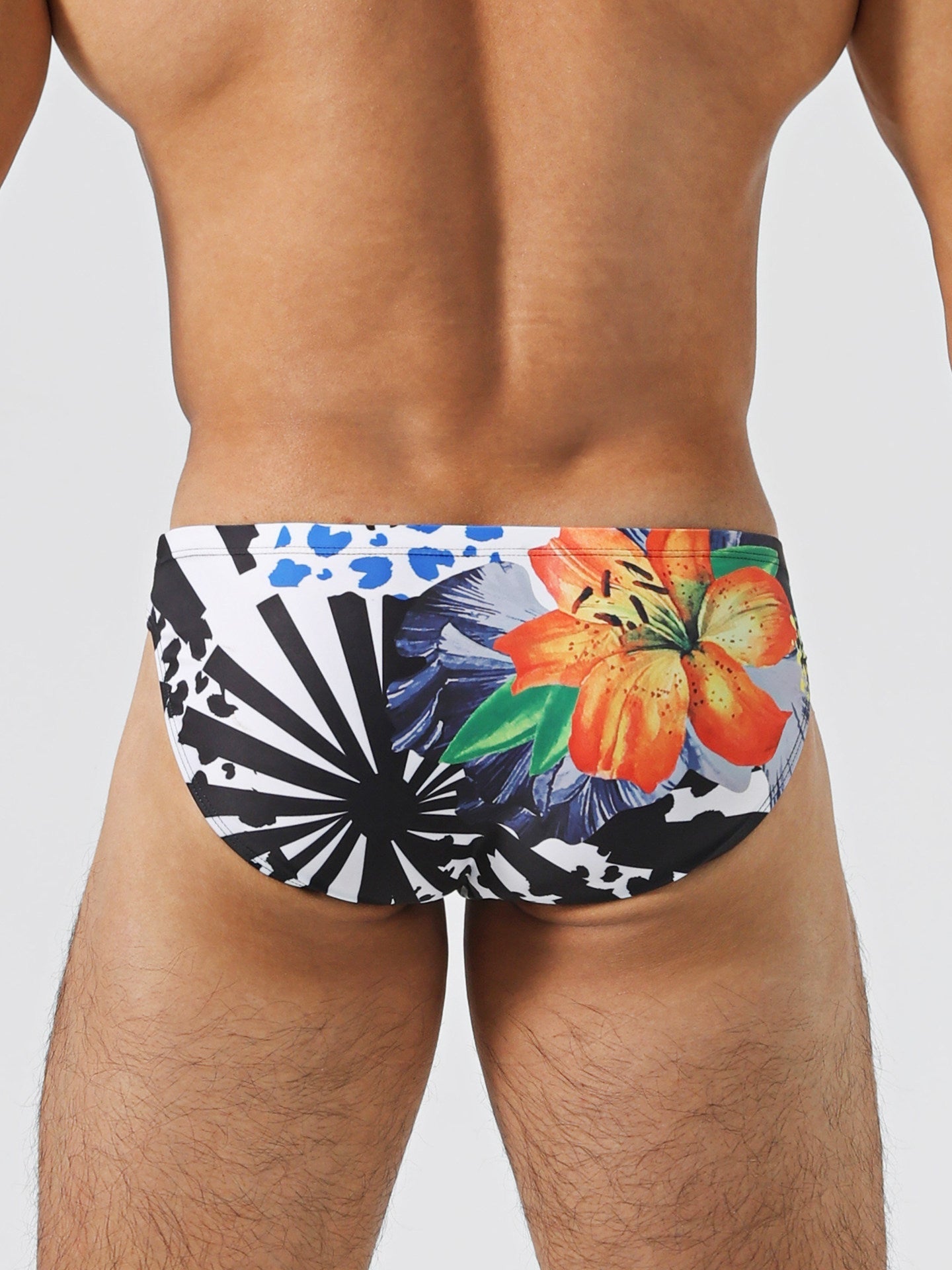 Men's Sexy Low-Rise Drawstring Narrow-Side Beach Swim Briefs